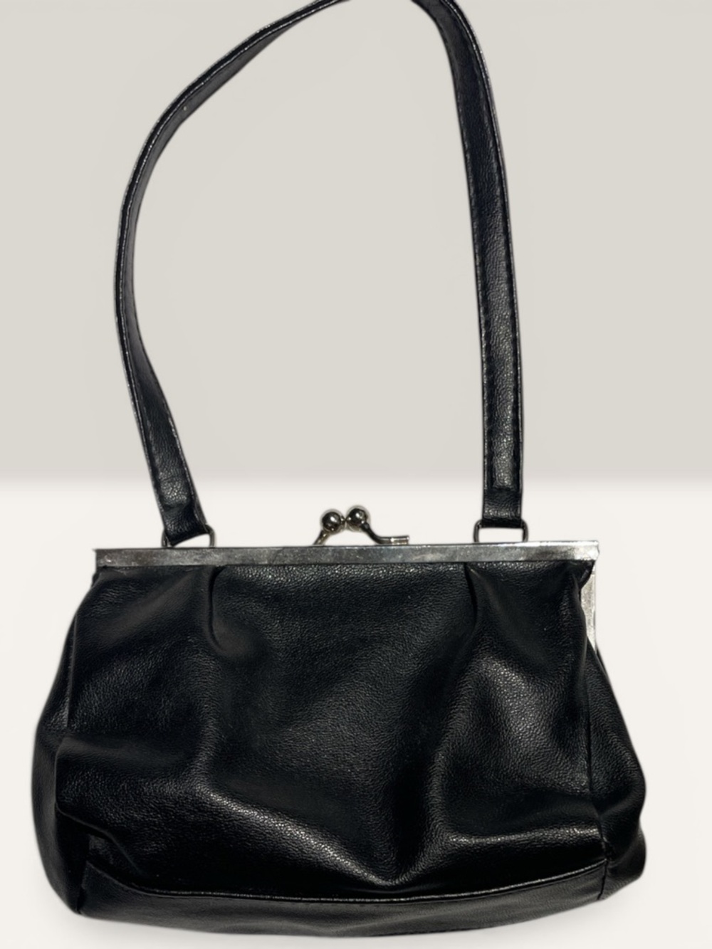 Classic Black Kiss-Lock purse